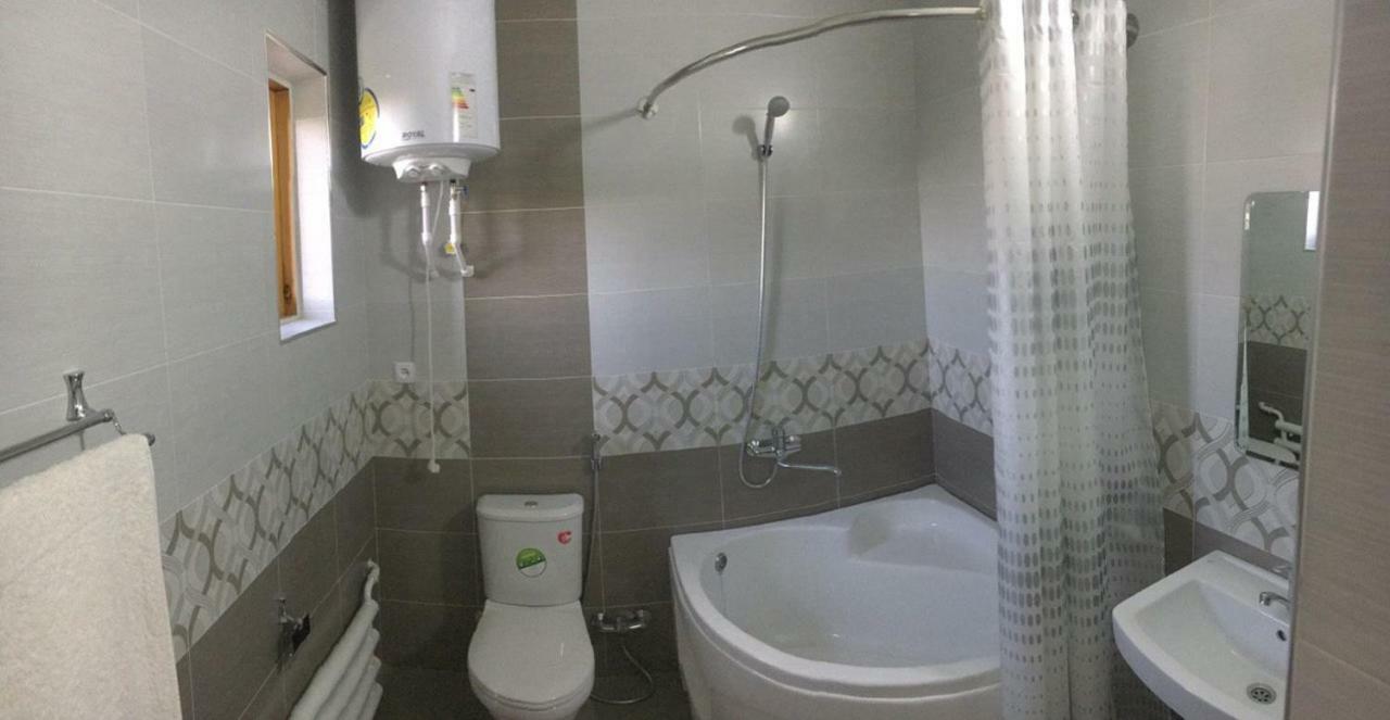 Brown Hill Hotel Самарканд Екстериор снимка